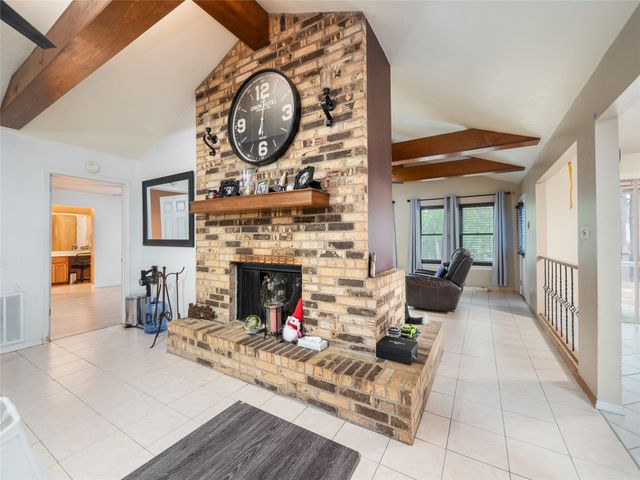 108 Lei CT, Bastrop, TX 78602