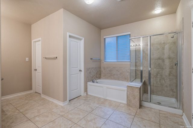 342 CHLOE HTS, San Antonio, TX 78253