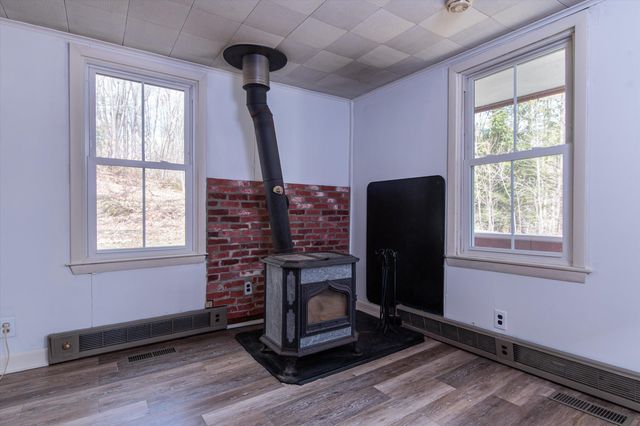 707 Skitchewaug Trail, Springfield, VT 05156