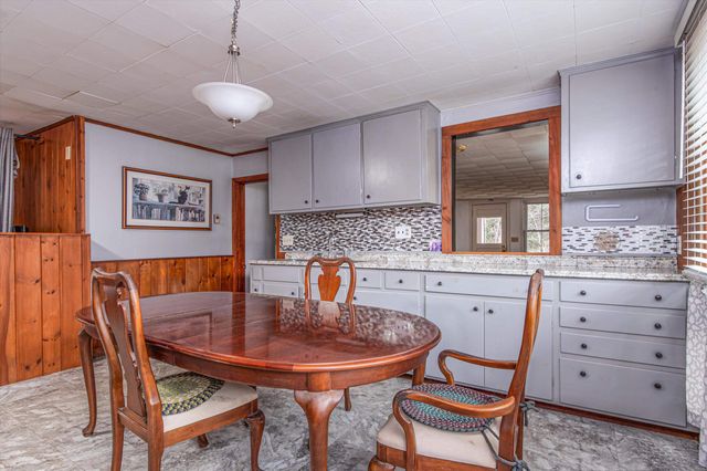 707 Skitchewaug Trail, Springfield, VT 05156