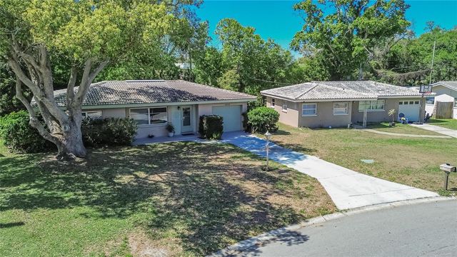 2305 INDIGO DRIVE, Clearwater, FL 33763