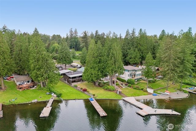 31430 W Lake Morton Drive SE, Kent, WA 98042