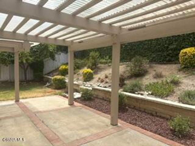 3855 Lost Springs Drive, Calabasas, CA 91301