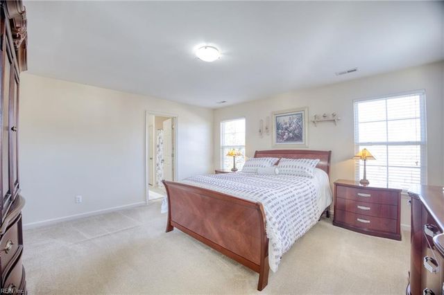 716 Daylily LN, Newport News, VA 23608