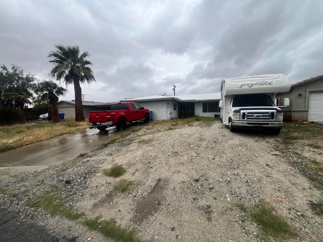 66672 Flora Avenue, Desert Hot Springs, CA 92240