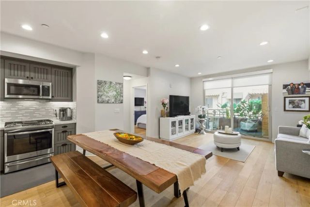 627 Deep Valley Drive P616, Rolling Hills Estates, CA 90274