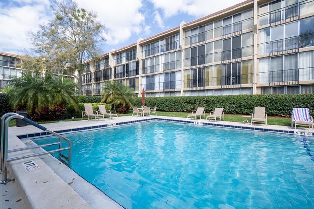 90 S HIGHLAND AVENUE 318, Tarpon Springs, FL 34689