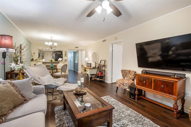 90 S HIGHLAND AVENUE 318, Tarpon Springs, FL 34689