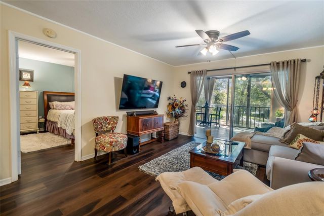 90 S HIGHLAND AVENUE 318, Tarpon Springs, FL 34689