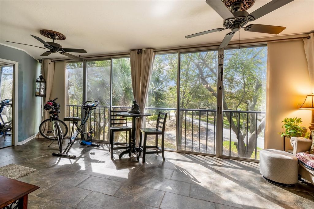 90 S HIGHLAND AVENUE 318, Tarpon Springs, FL 34689