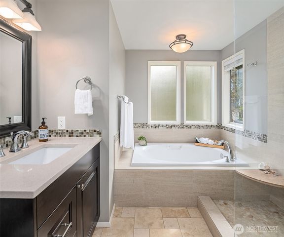 4079 240th Place SE, Sammamish, WA 98029