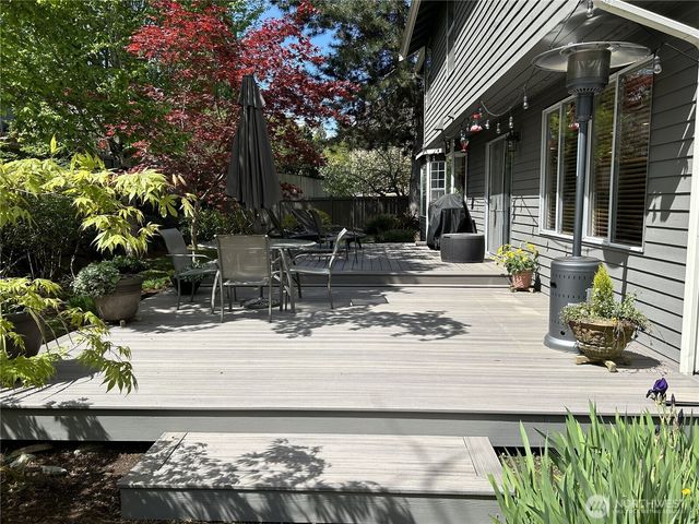 4079 240th Place SE, Sammamish, WA 98029