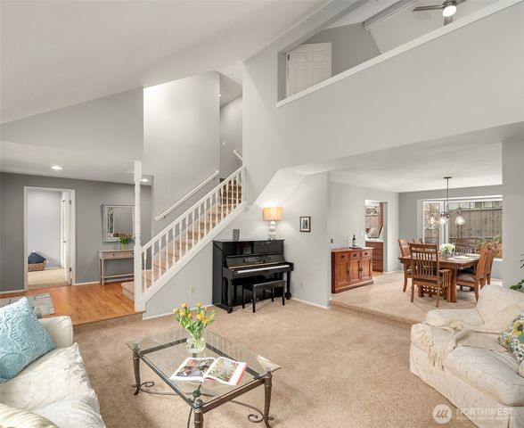 4079 240th Place SE, Sammamish, WA 98029