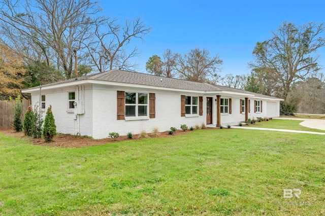 11381 S Normandy Drive, Semmes, AL 36575