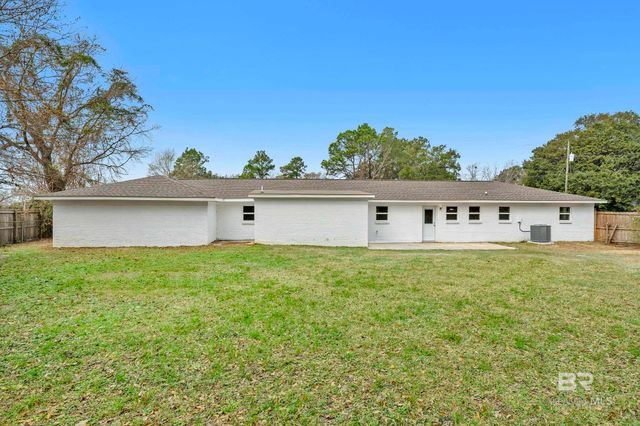 11381 S Normandy Drive, Semmes, AL 36575