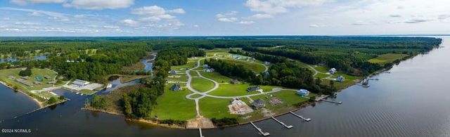 69 Wild Cherry Lane, Minnesott Beach, NC 28510