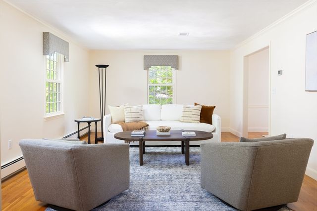 372 Central Street, Newton, MA 02466