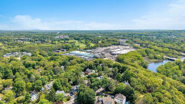 372 Central Street, Newton, MA 02466