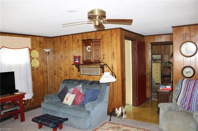 2541 Collinstown Road, Westfield, NC 27053