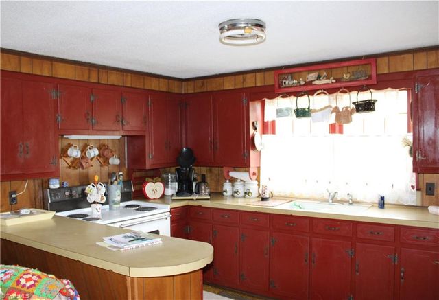 2541 Collinstown Road, Westfield, NC 27053