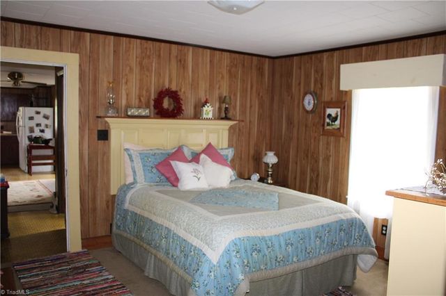 2541 Collinstown Road, Westfield, NC 27053