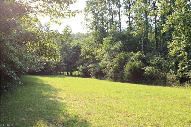 2541 Collinstown Road, Westfield, NC 27053