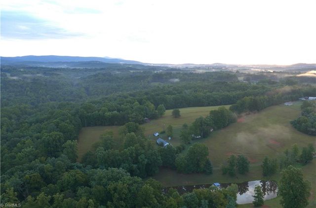 2541 Collinstown Road, Westfield, NC 27053
