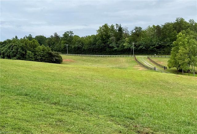 2541 Collinstown Road, Westfield, NC 27053