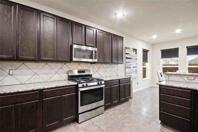 17922 Silver Bend Drive, Humble, TX 77346