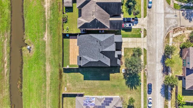 17922 Silver Bend Drive, Humble, TX 77346