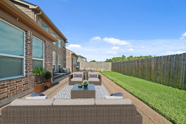 17922 Silver Bend Drive, Humble, TX 77346