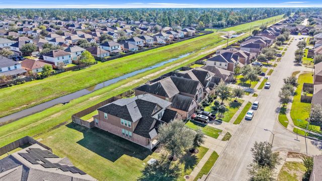 17922 Silver Bend Drive, Humble, TX 77346