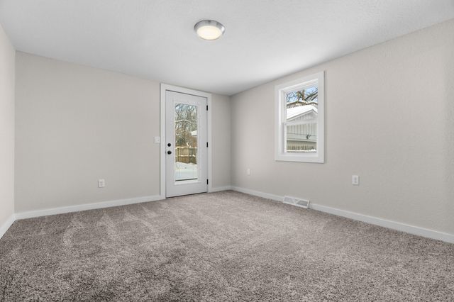 3131 Macarthur Road, Muskegon Twp, MI 49442