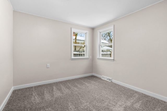 3131 Macarthur Road, Muskegon Twp, MI 49442