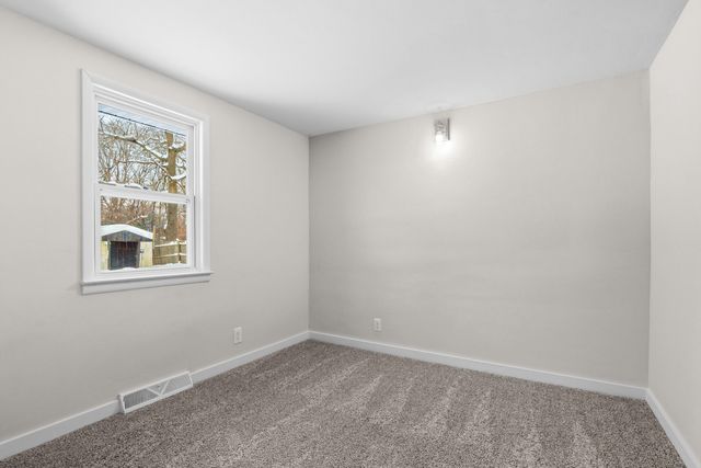 3131 Macarthur Road, Muskegon Twp, MI 49442