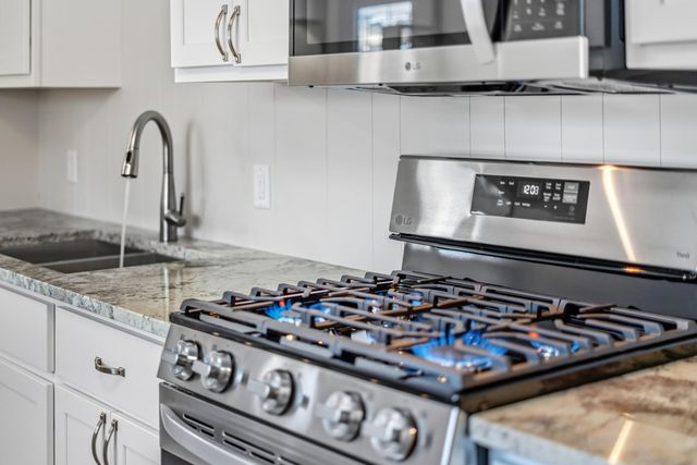 3131 Macarthur Road, Muskegon Twp, MI 49442