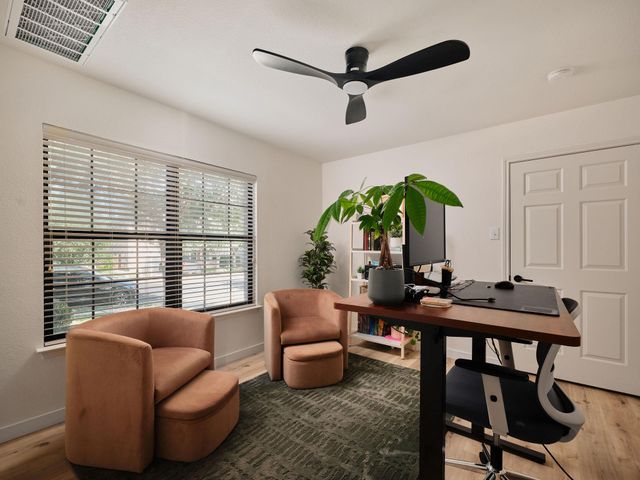 11301 Crest Meadow LN, Austin, TX 78748