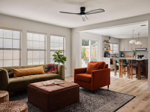 11301 Crest Meadow LN, Austin, TX 78748