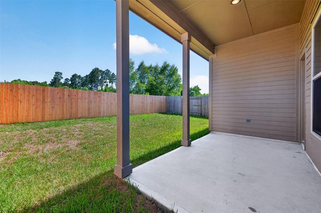 40757 Mostyn Lake, Magnolia, TX 77354