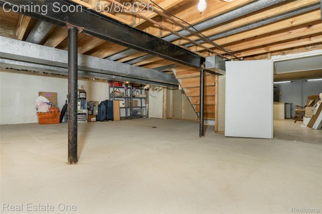 4749 Parkridge Drive, Waterford Charter Township, MI 48329