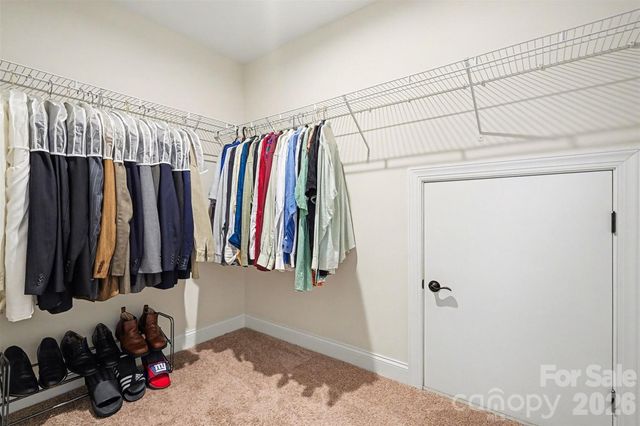 10420 Superb Lane, Charlotte, NC 28215