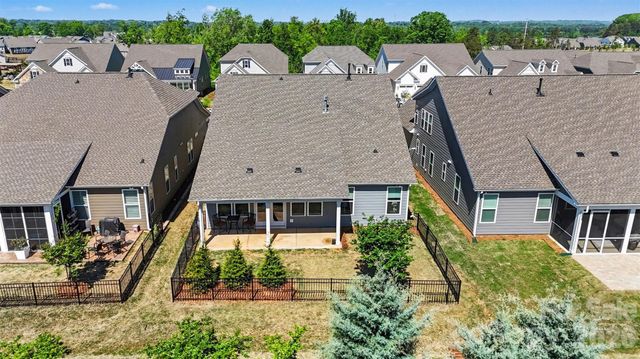 10420 Superb Lane, Charlotte, NC 28215