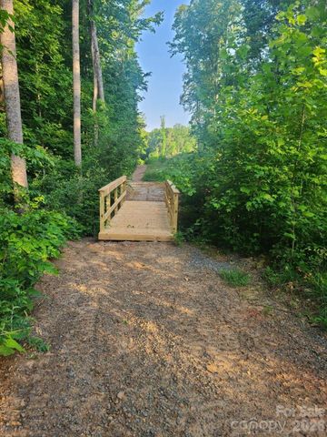 10420 Superb Lane, Charlotte, NC 28215