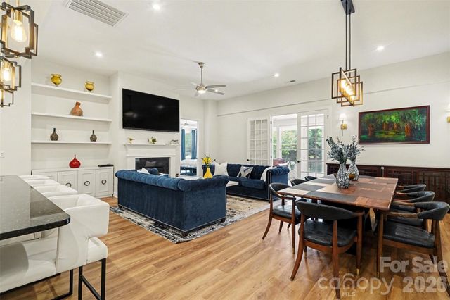 10420 Superb Lane, Charlotte, NC 28215