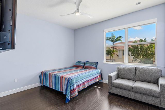 4853 NW 16th Terrace, Boca Raton, FL 33431