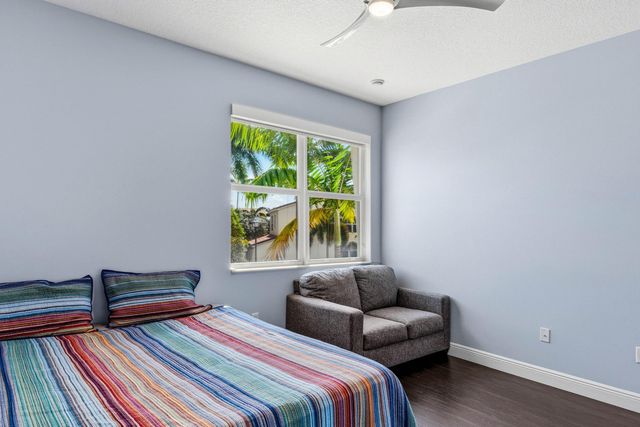 4853 NW 16th Terrace, Boca Raton, FL 33431