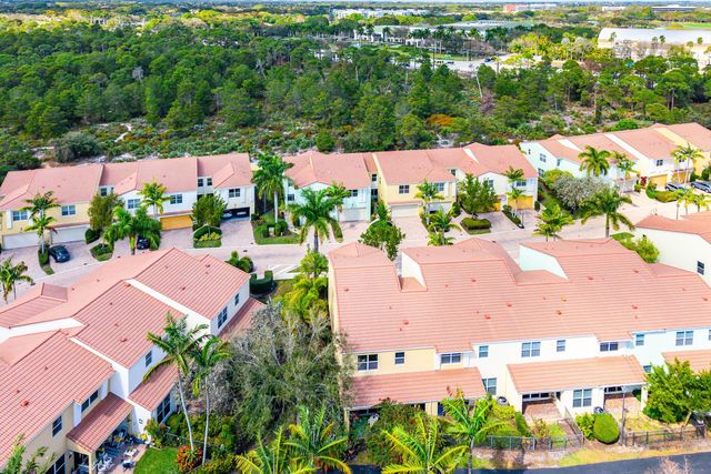 4853 NW 16th Terrace, Boca Raton, FL 33431