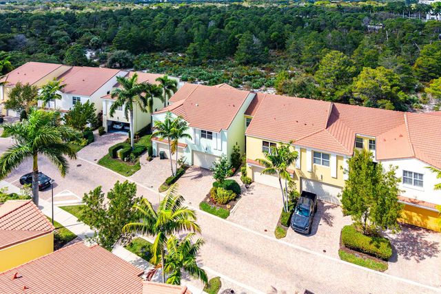 4853 NW 16th Terrace, Boca Raton, FL 33431