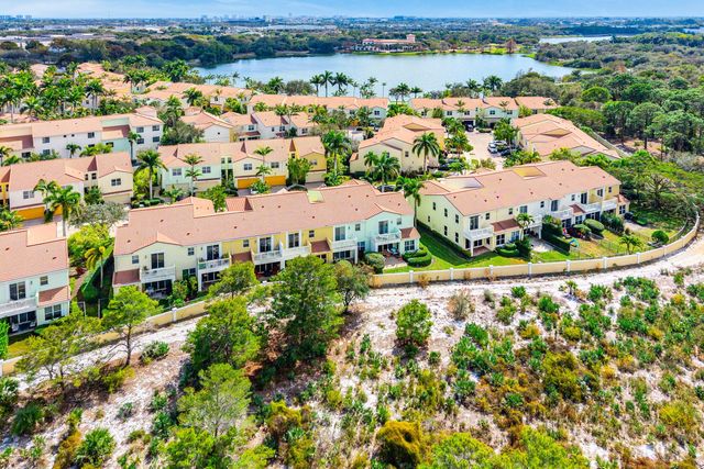 4853 NW 16th Terrace, Boca Raton, FL 33431