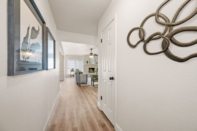 1720 Schumac Lane, Bedford, TX 76022